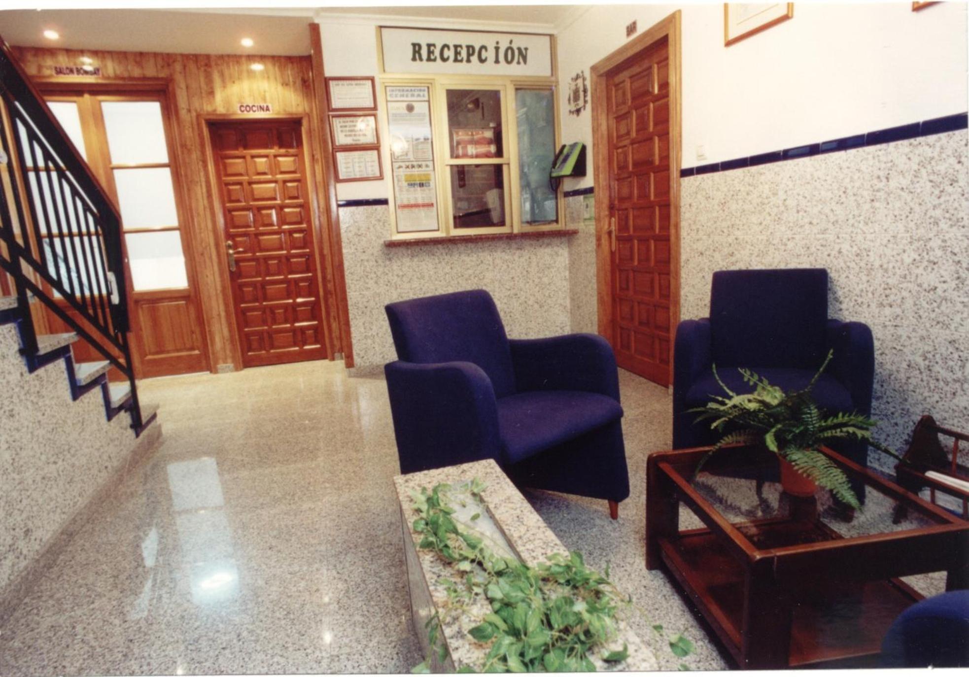 Hostal Mary Tere Salobreña Esterno foto