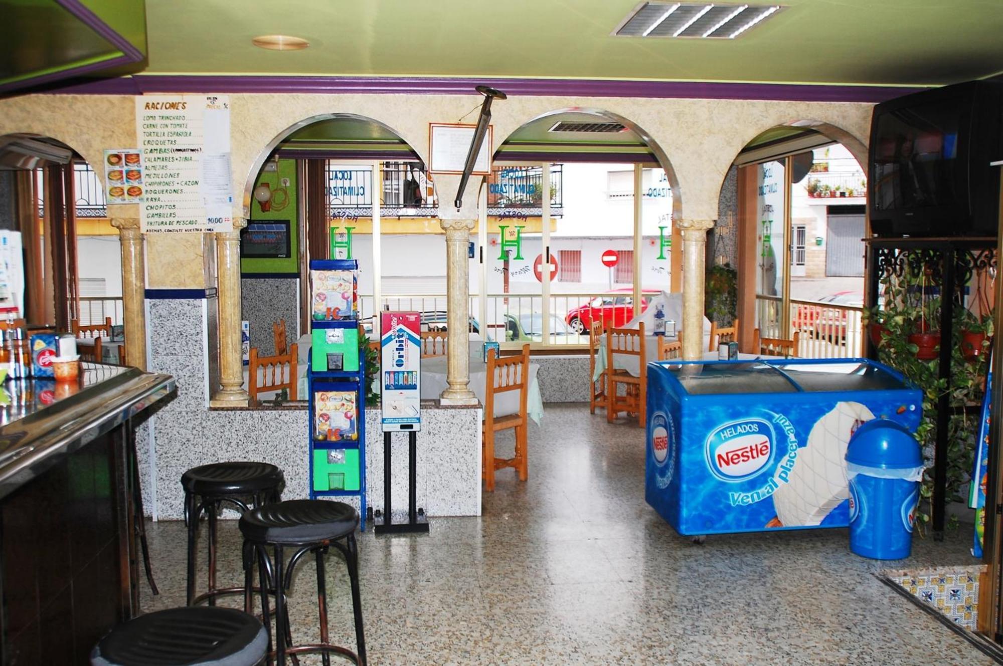 Hostal Mary Tere Salobreña Esterno foto