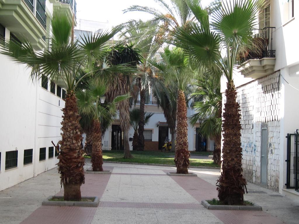 Hostal Mary Tere Salobreña Esterno foto